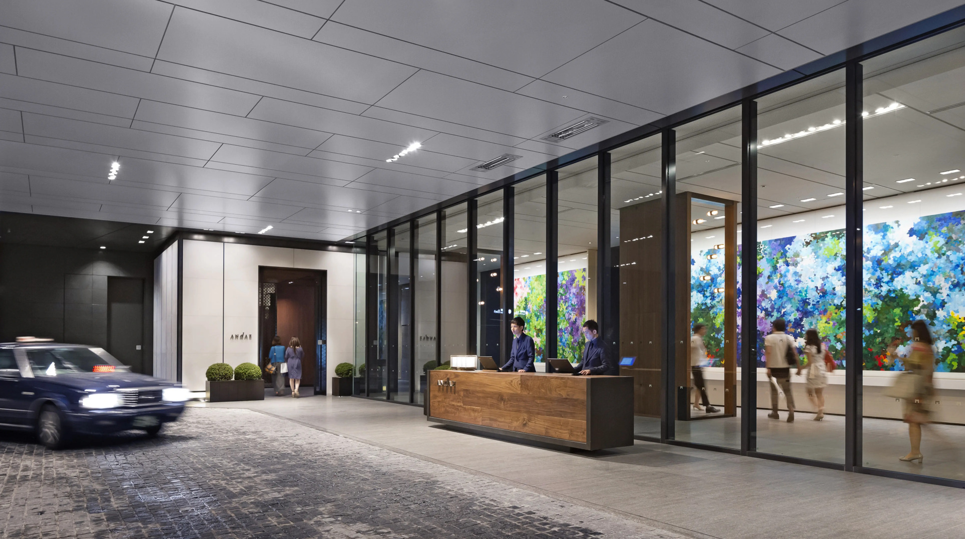 Отель Andaz Tokyo Toranomon Hills