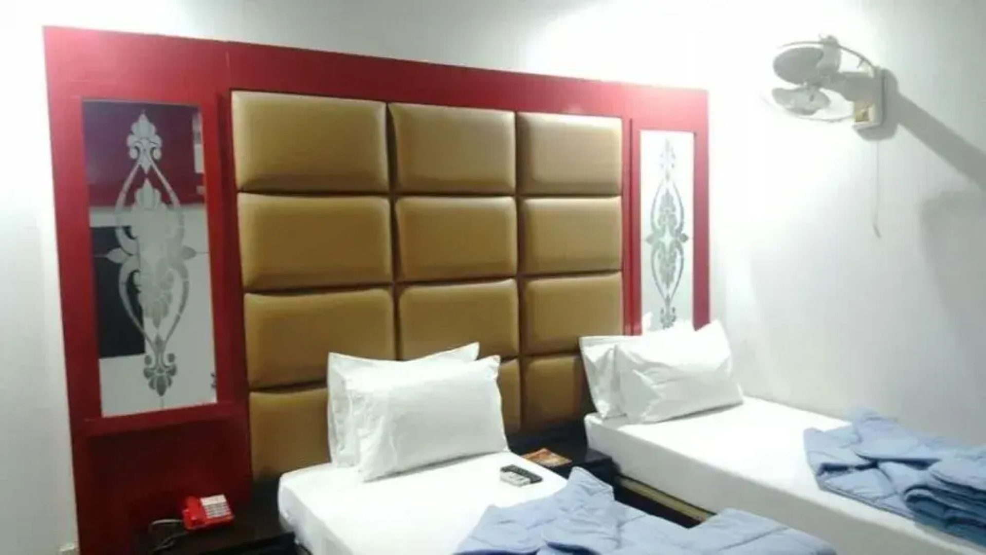 Hotel LaFlora
