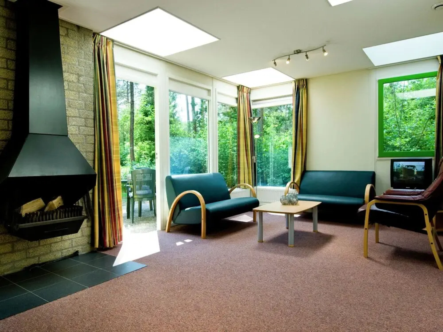 Single Storey Bungalow With a Fireplace, not far From Assen