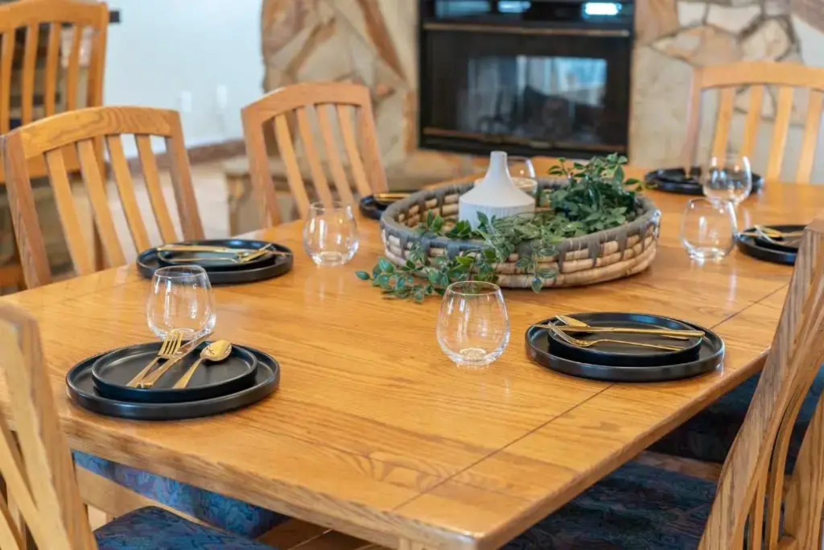 The Caribou Lodge I HotTub I Fireplace I Sleep16