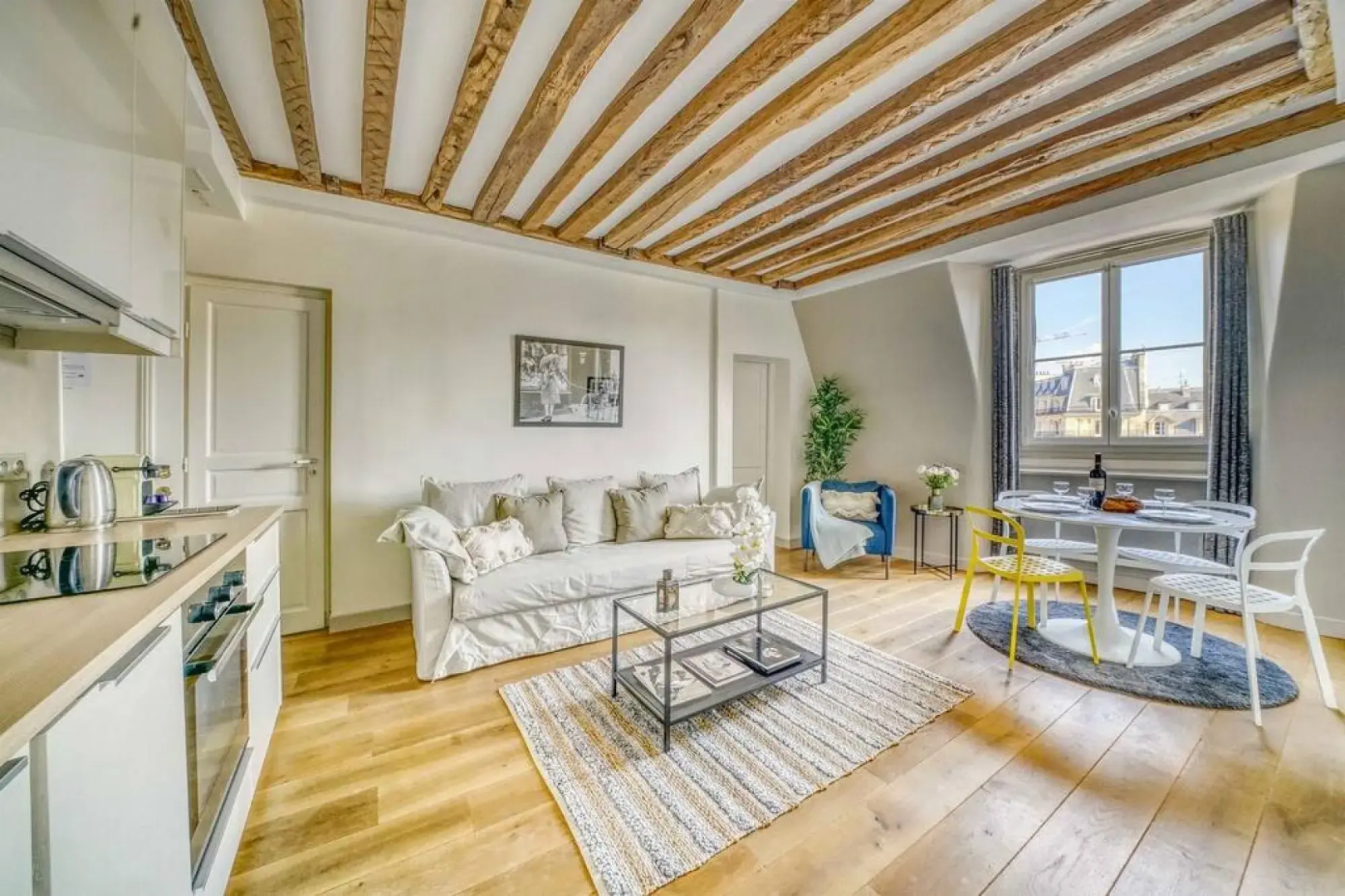 B 357  - VUE IMPRENABLE - Palais Royal