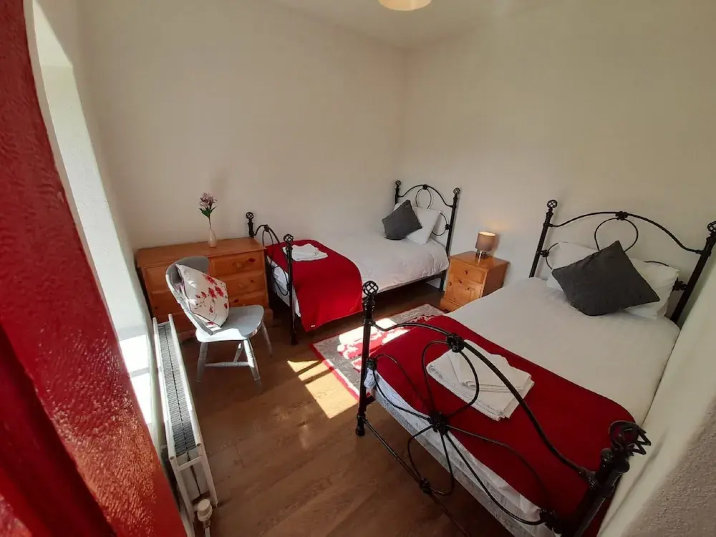 Teac Chondai Thatched Cottage