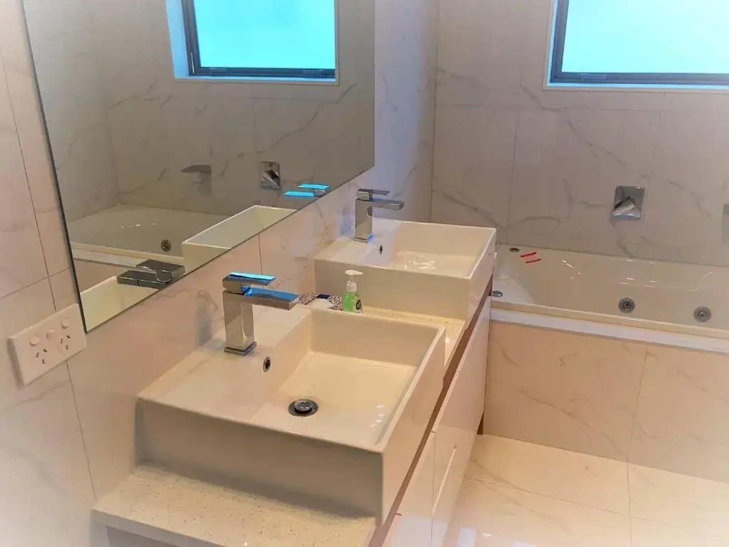 Flatbush Holiday Accommodation