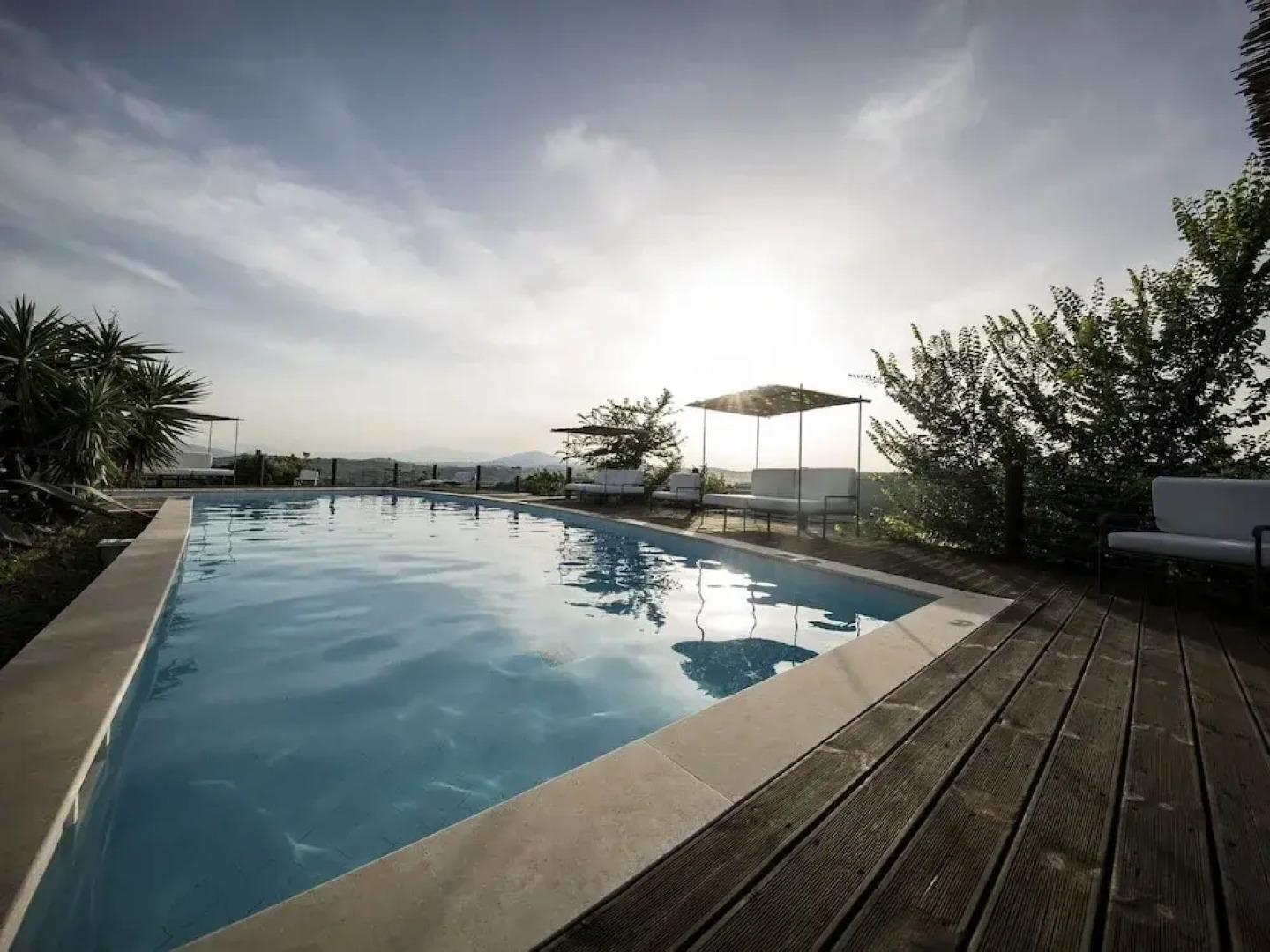 Apartment in Ascoli Piceno With Pool & Beaches