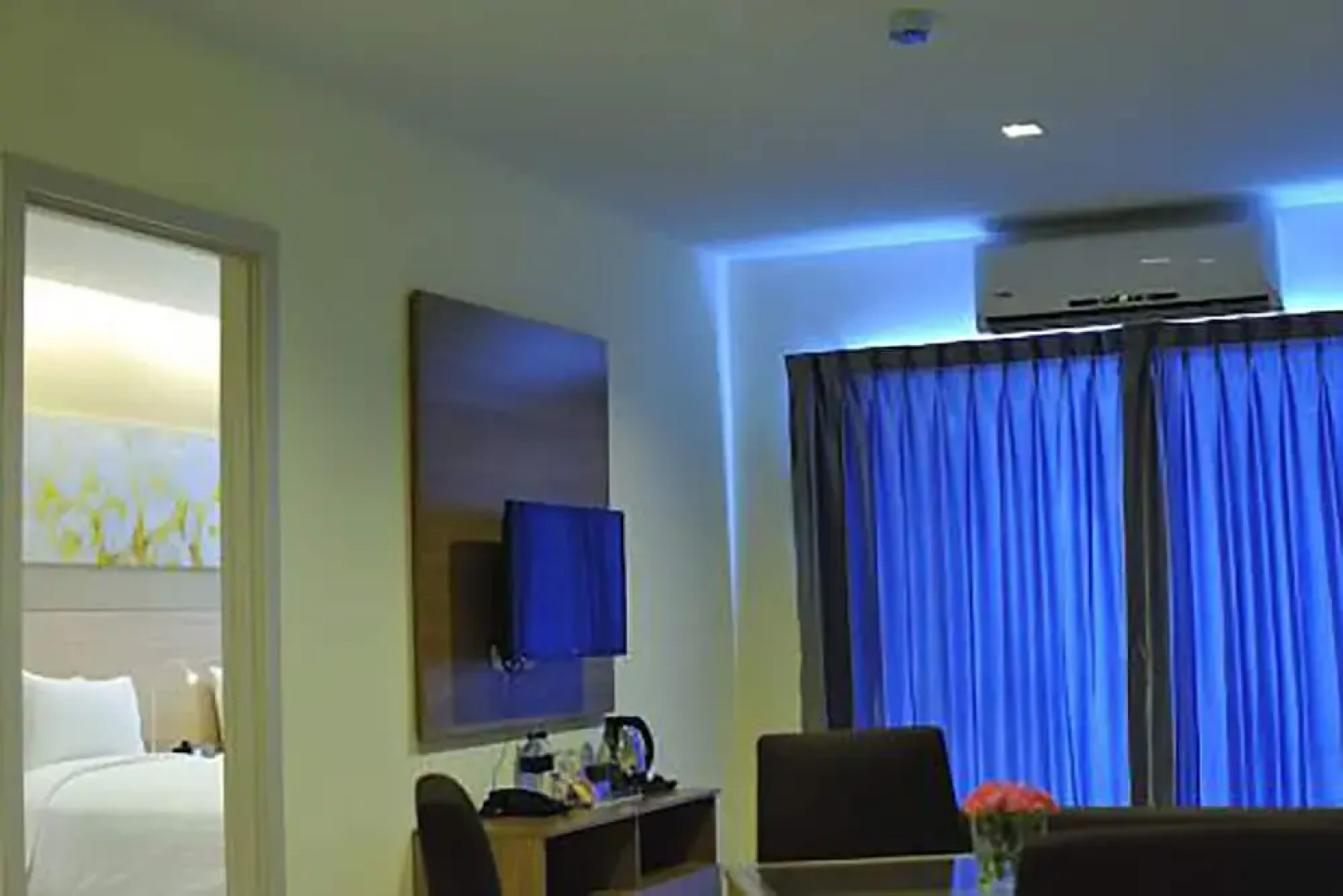 R-Con Hotel @ Siam