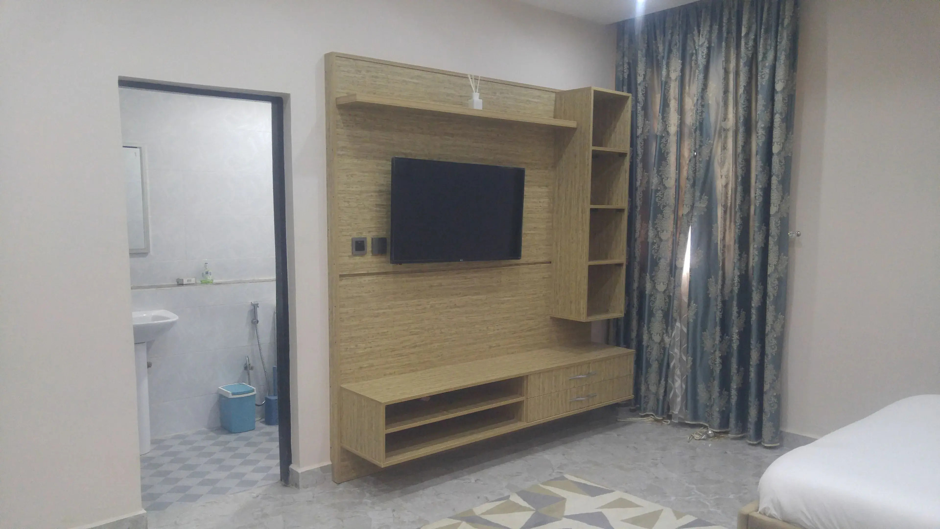 Marshall Hotel Apartments