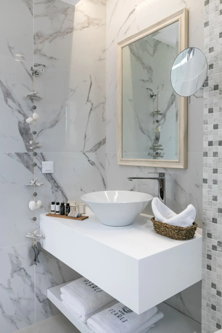 White Pearls Luxury Suites - Adults Only