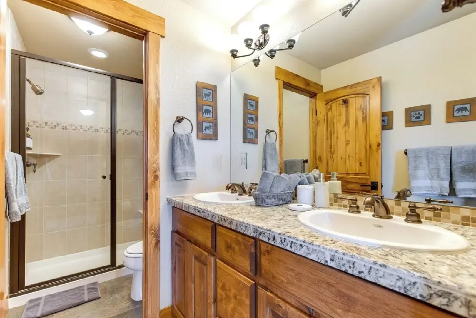 Spacious Fraser Gem: 7 Mi to Winter Park!