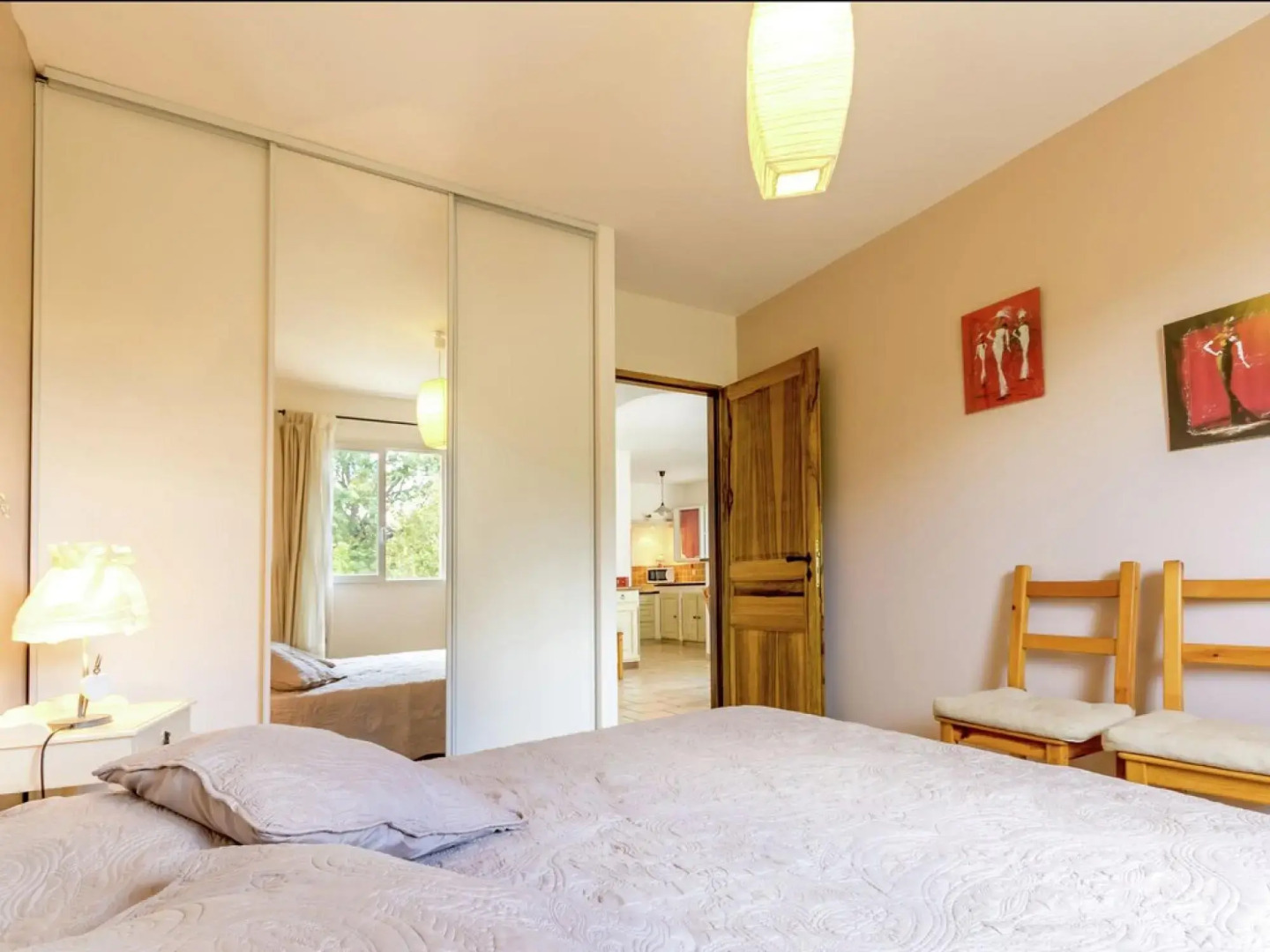 Detached home near the truffle capital of Aups, with shared pool