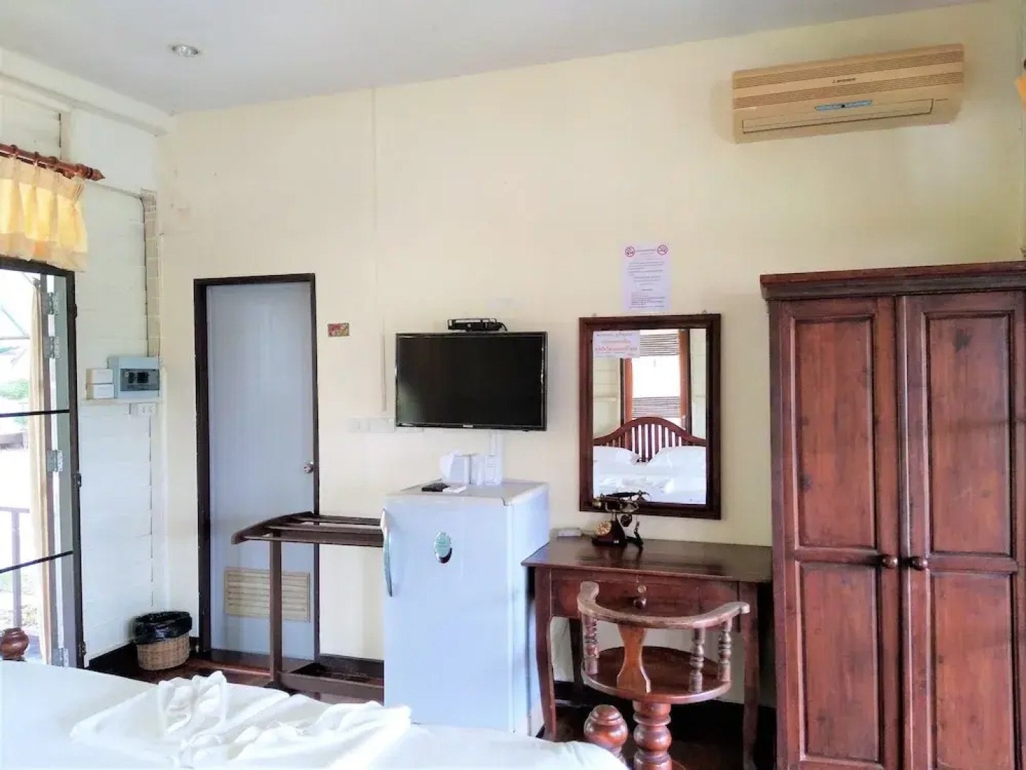 Khao Nam Khang Resort