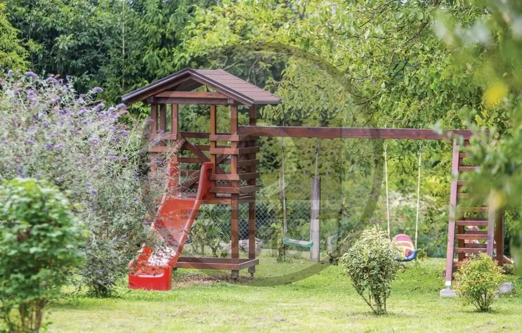 Amazing Home in Split With Wifi and 5 Bedrooms