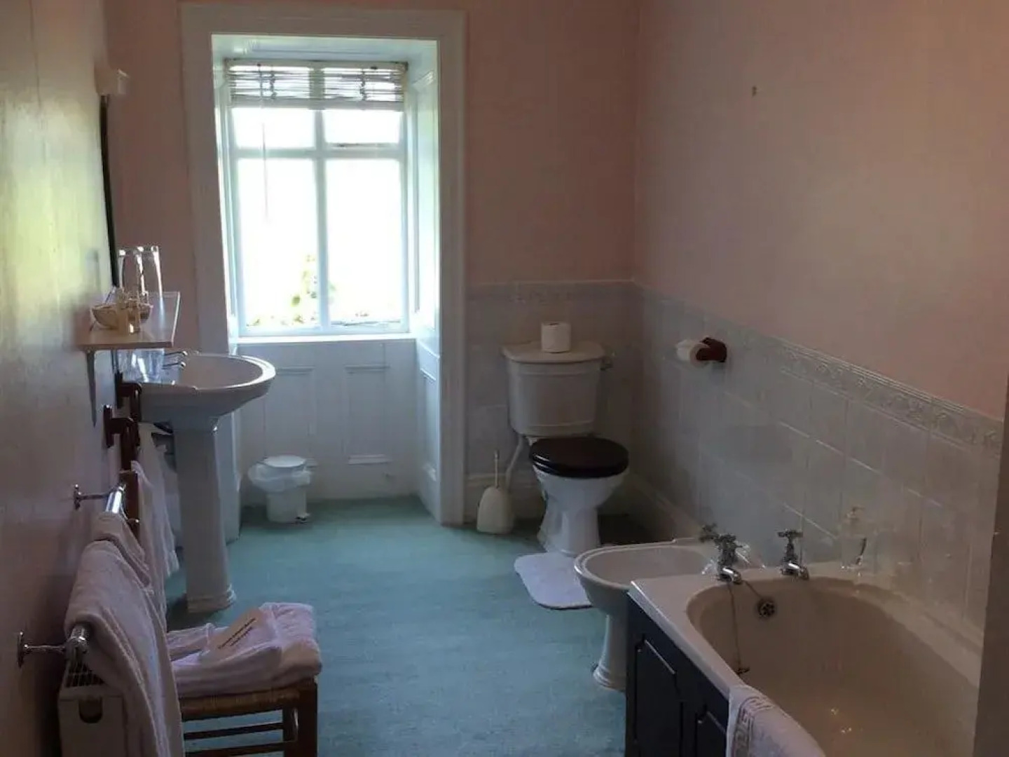 Newburgh House Bed & Breakfast