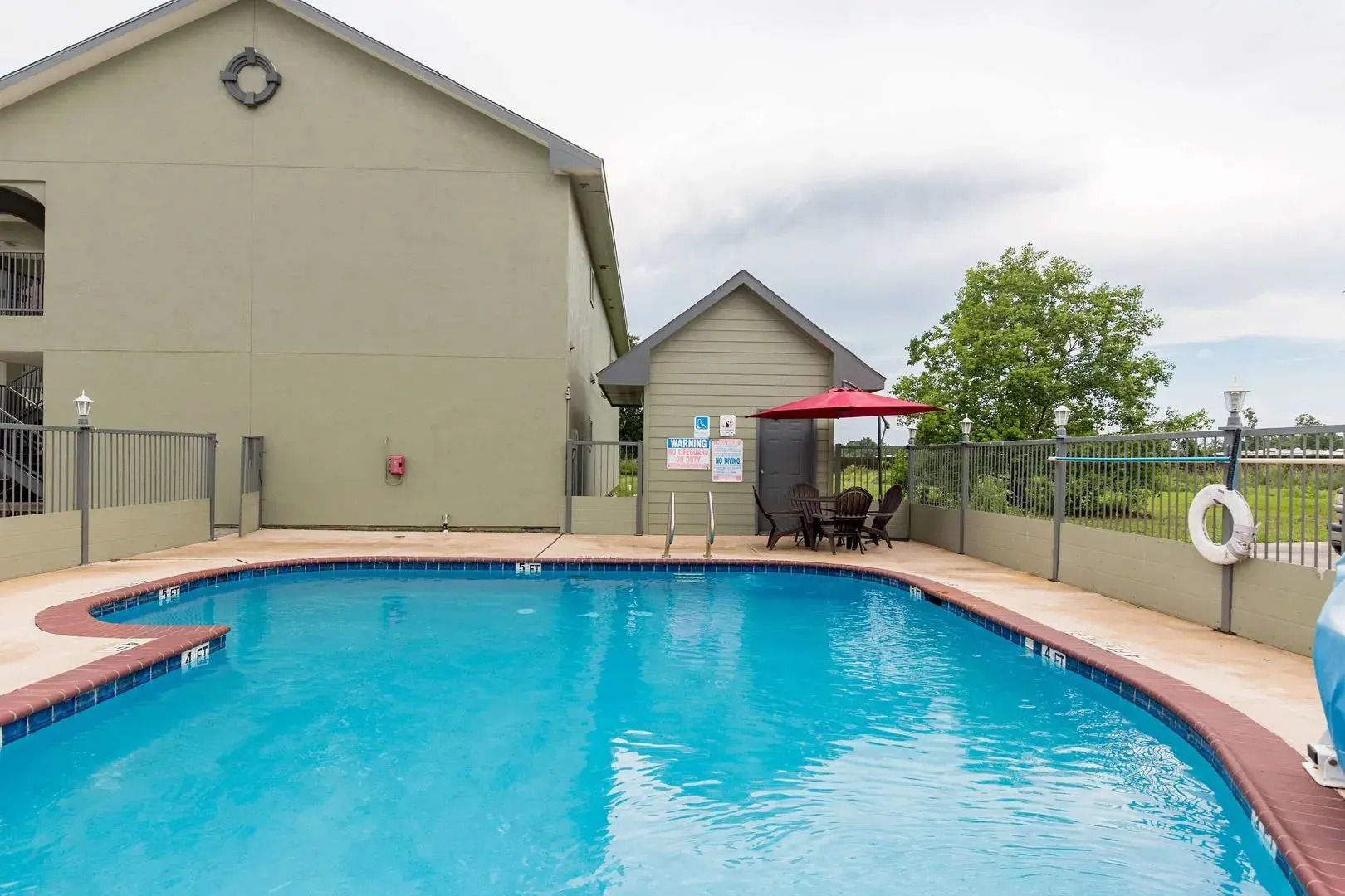 Quality Inn & Suites Bridge City/Orange