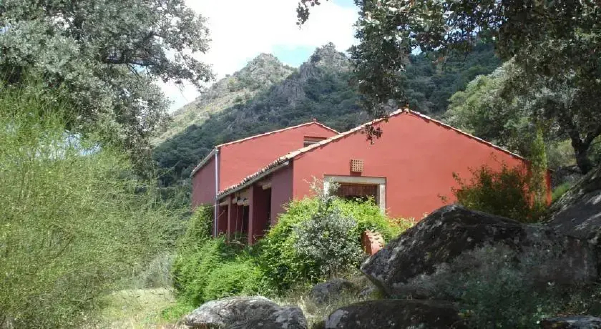 Finca al-manzil