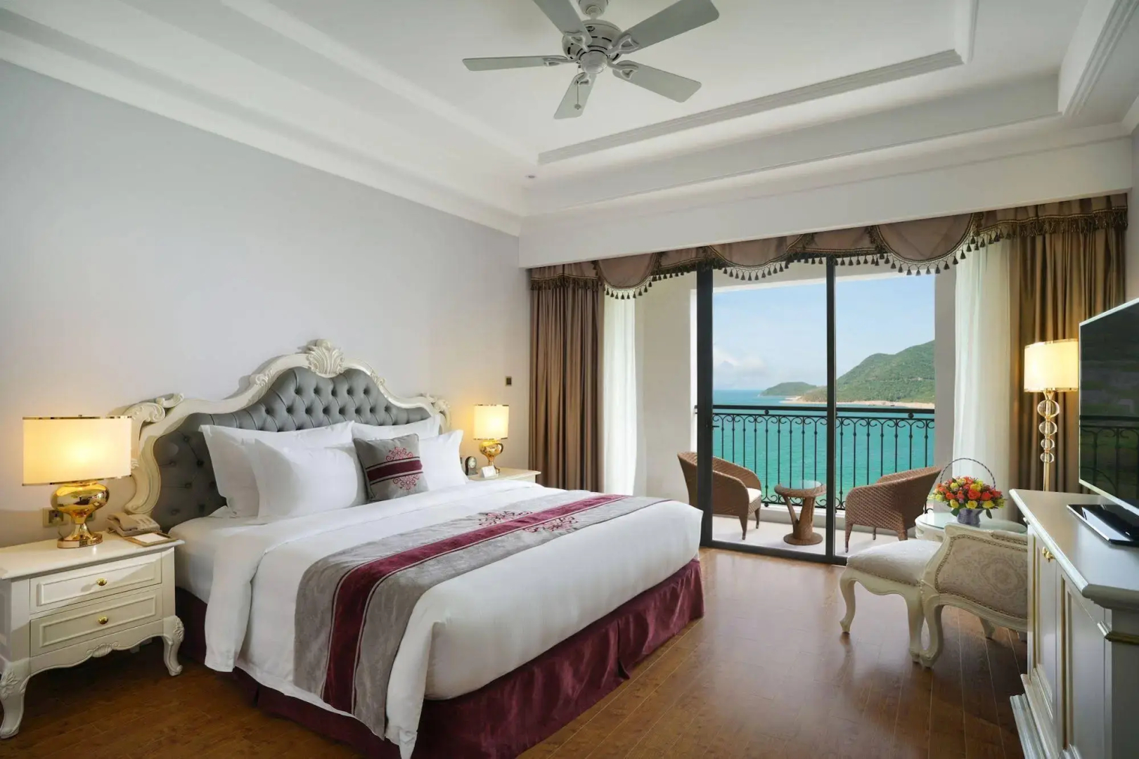 Vinpearl Golf Land Resort & Villas
