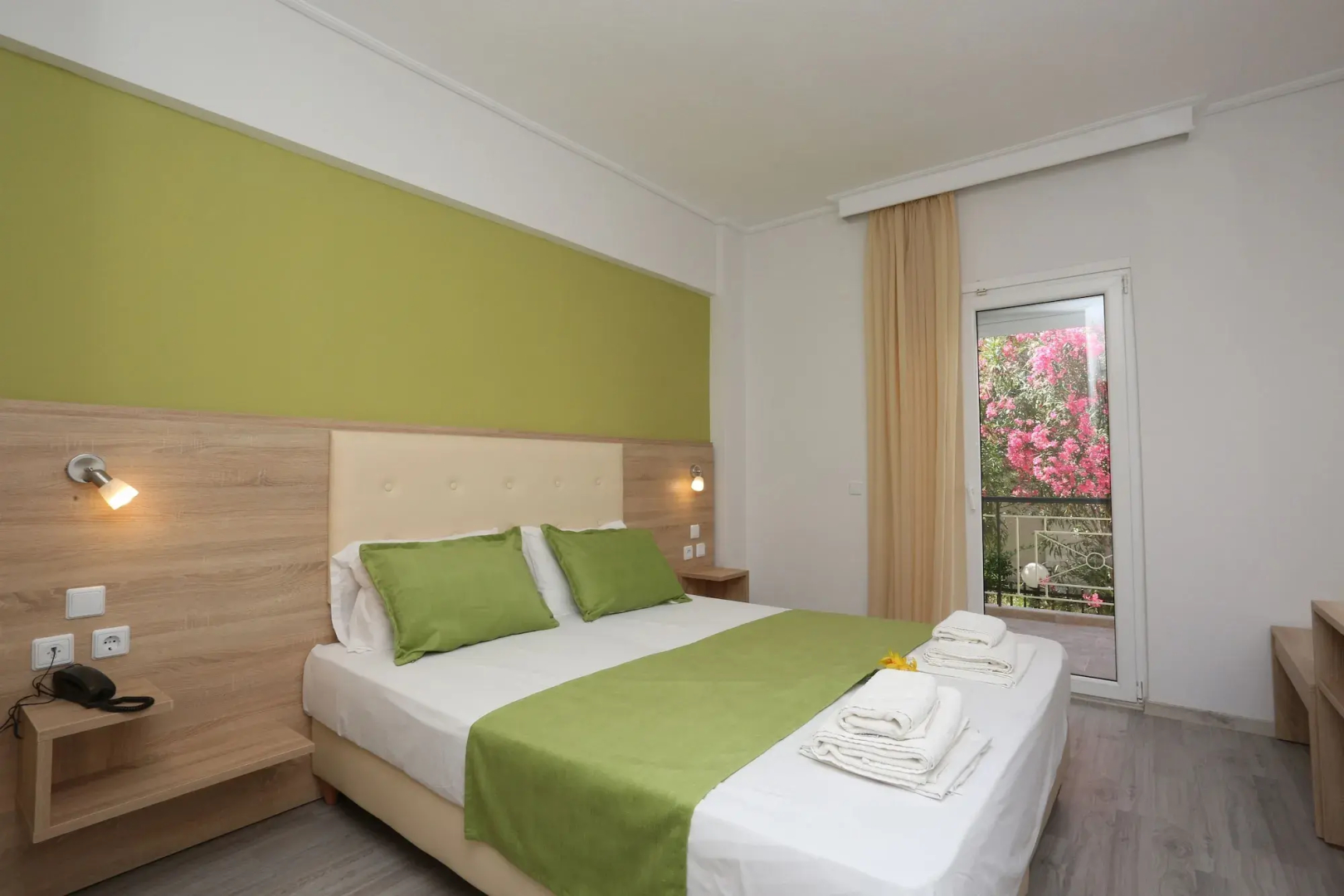 Sun Hotel