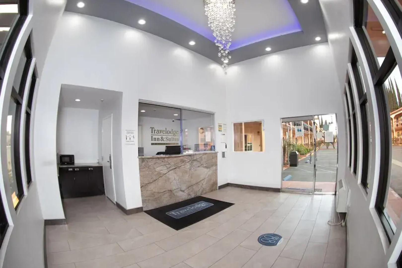 Travelodge Inn & Suites By Wyndham West Covina