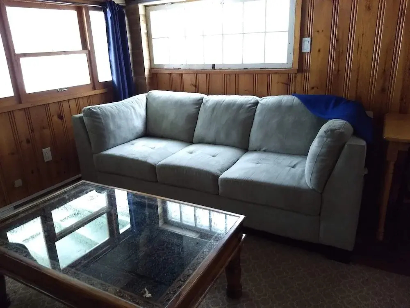 Dwight Riverside Inn