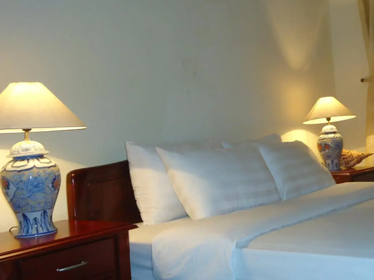 Bank Star Cua Lo Hotel