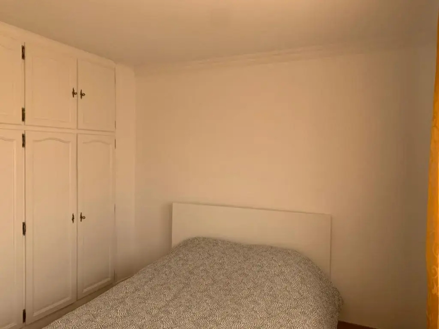 Superbe T3 Spacieux, Lumineux Et Sans Vis-A-Vis