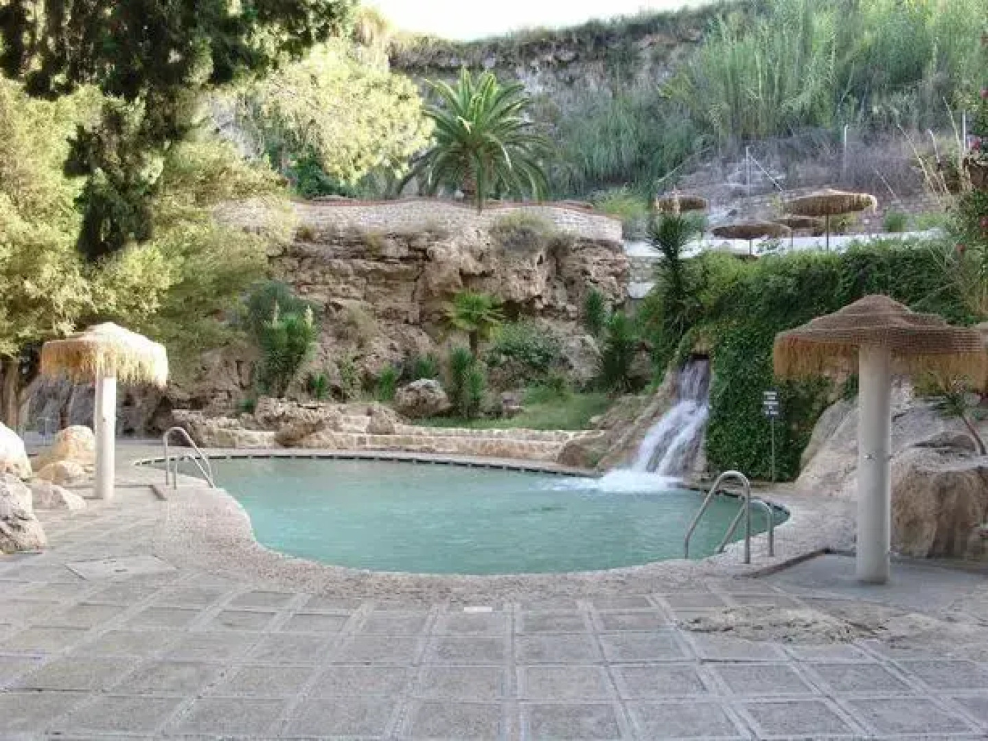 Balneario de Alicún de las Torres