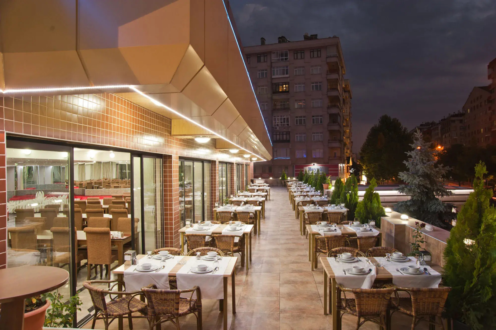 Dundar Hotel