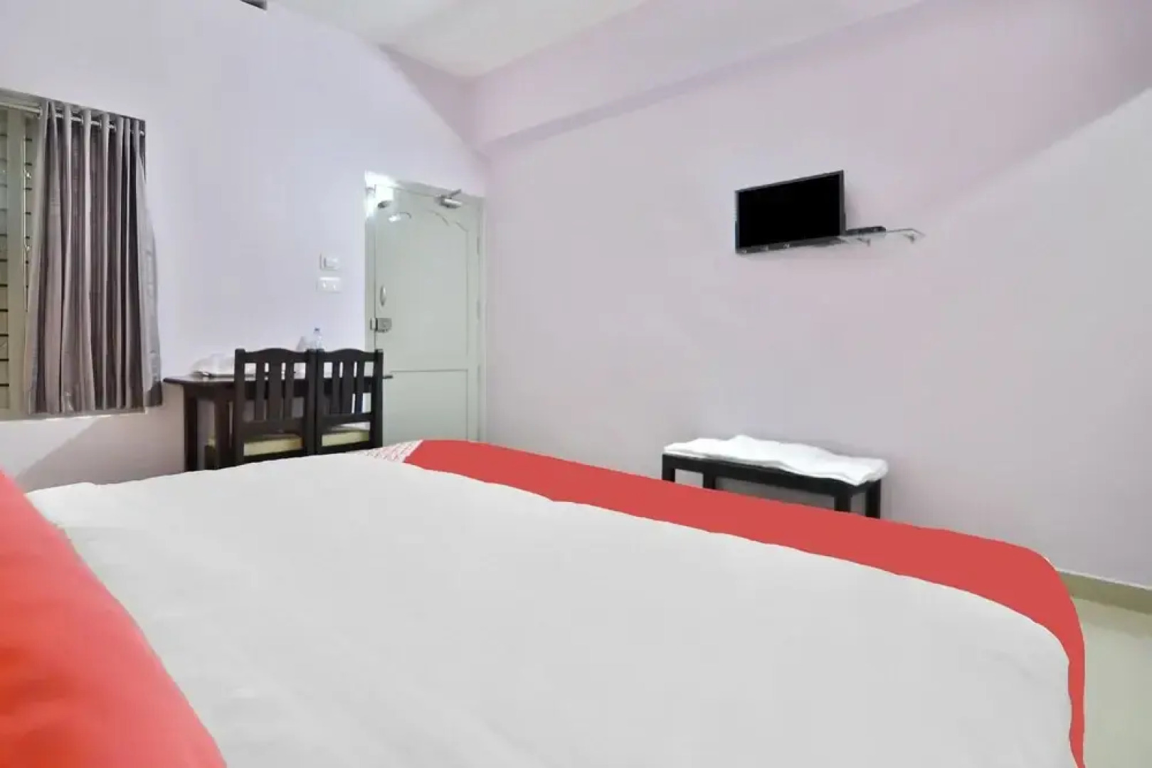 OYO 44093 Shanthi Residency