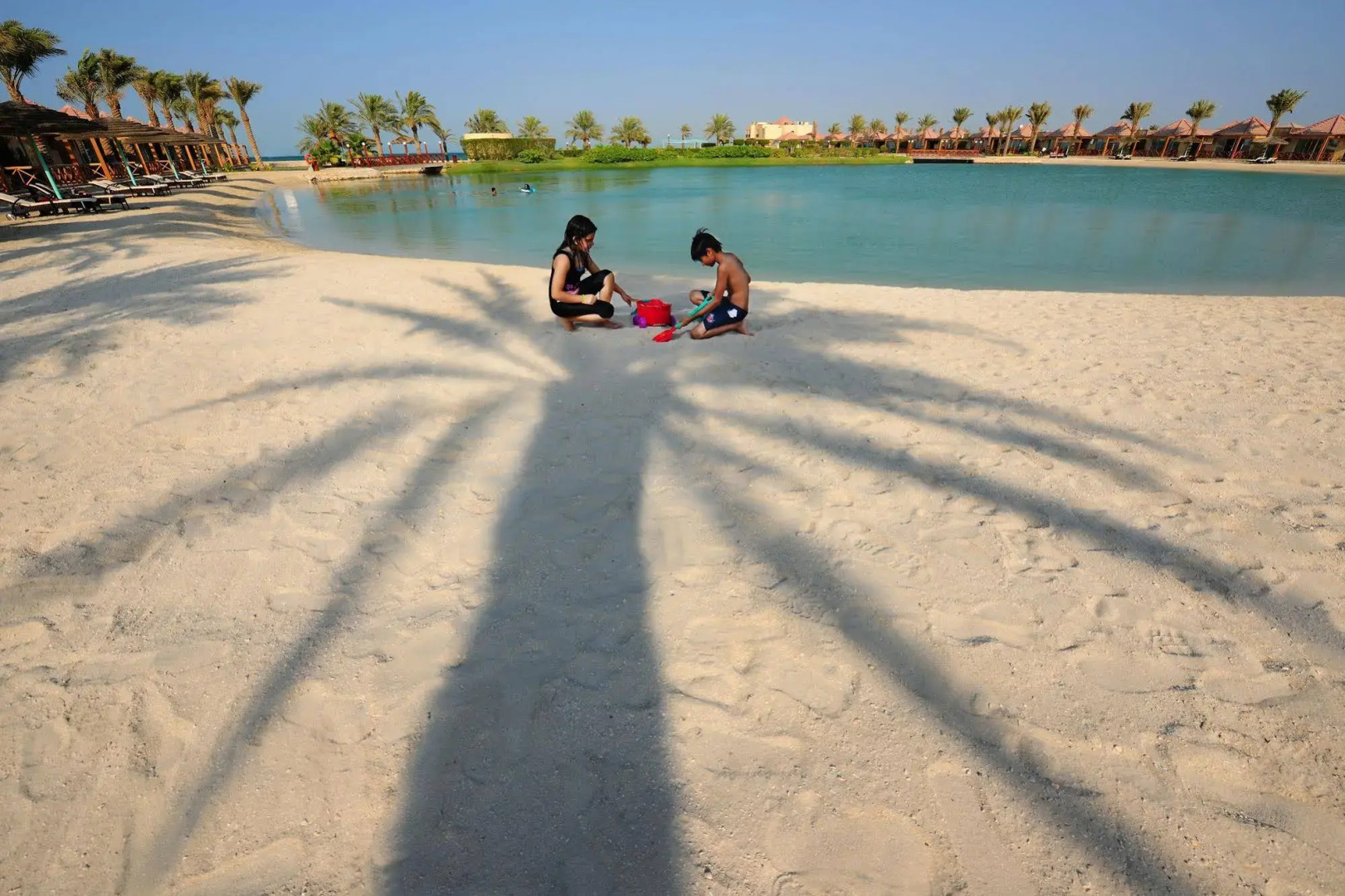 Al Bander Hotel & Resort