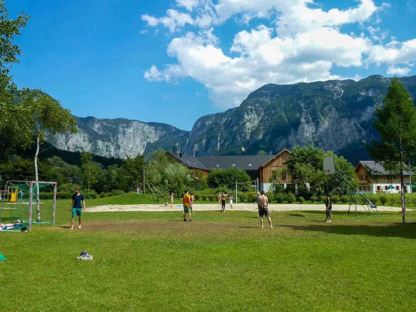 Beautiful Chalet in Obertraun With Garden