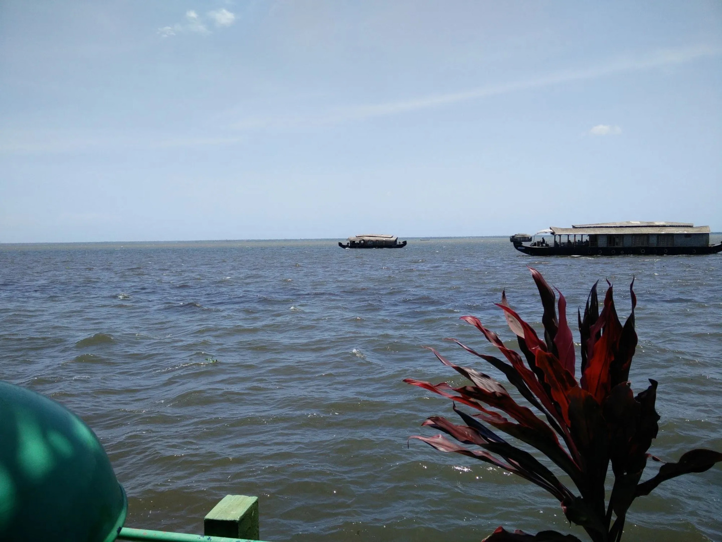 Illikkalam Lakeside Cottages