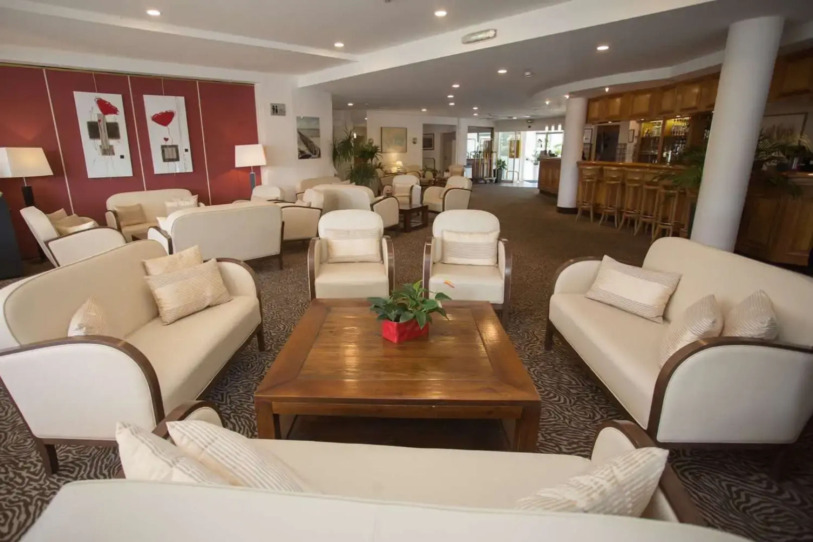 Best Western Hôtel Le Roof