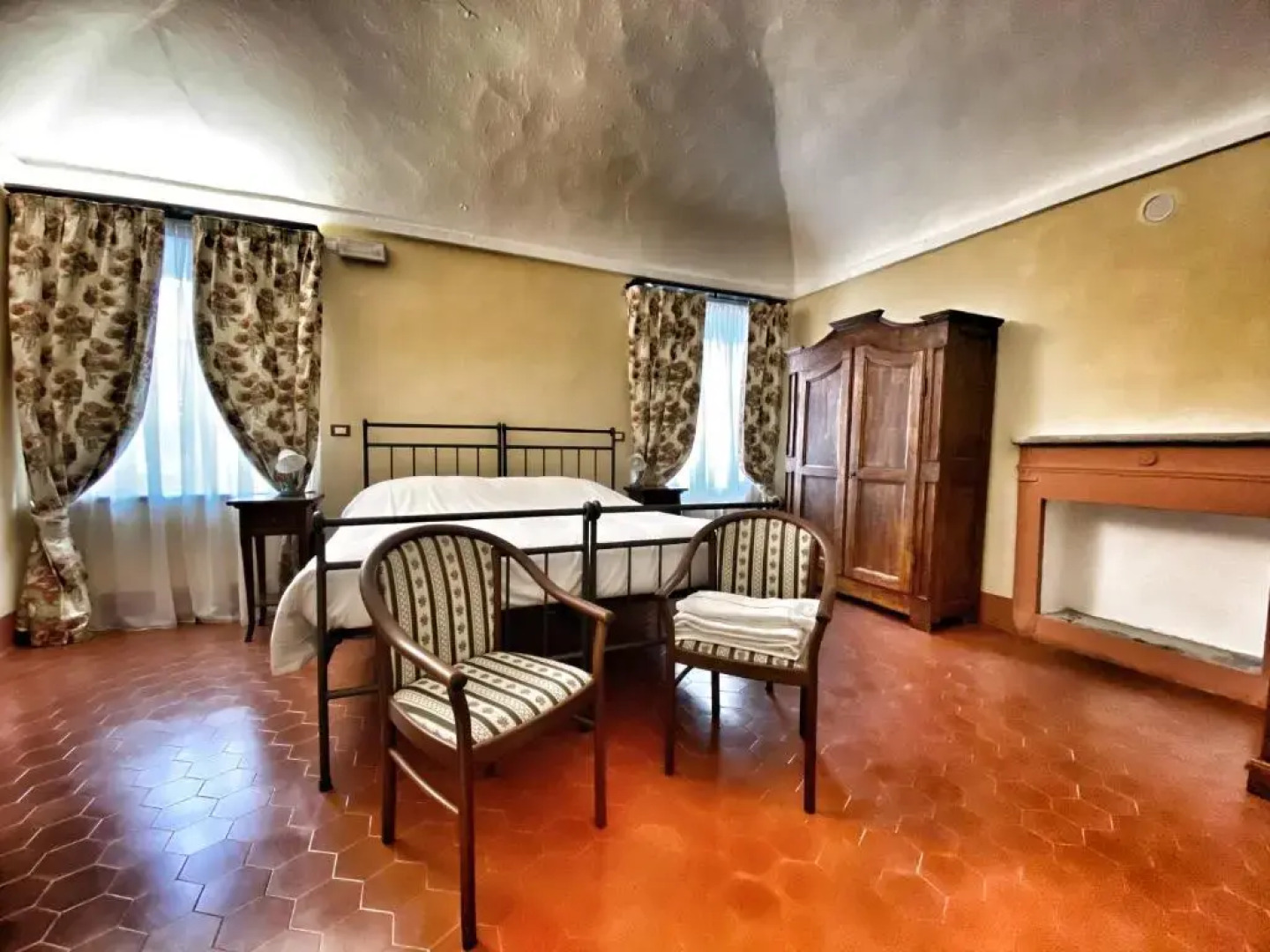 Abbazia Delle Sorelle