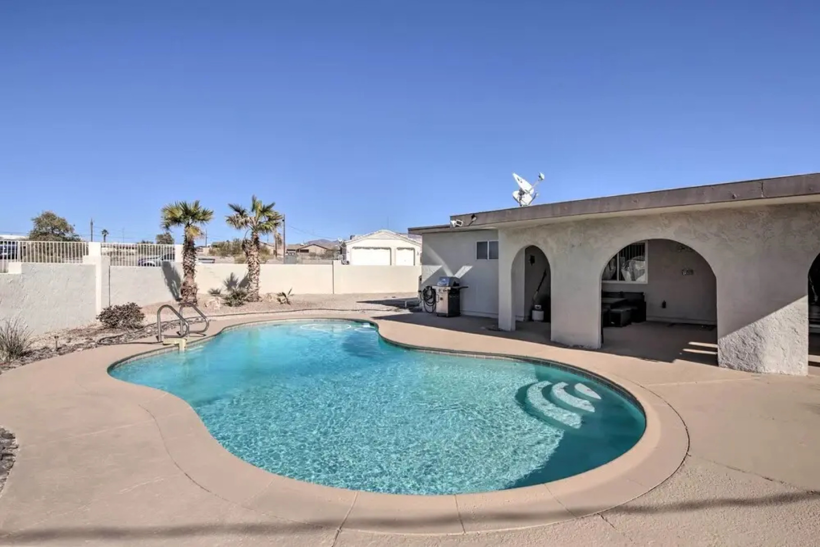 Sunny Home w/ Pool & Patio ~ 3 Miles to the Lake!