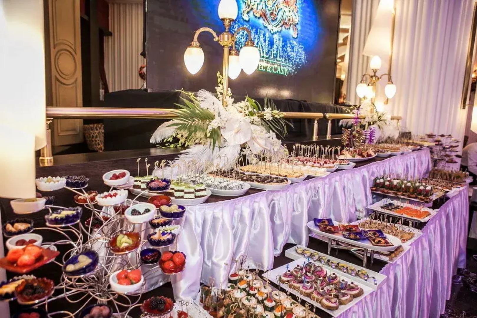 Royal Plaza Hotel and Casino