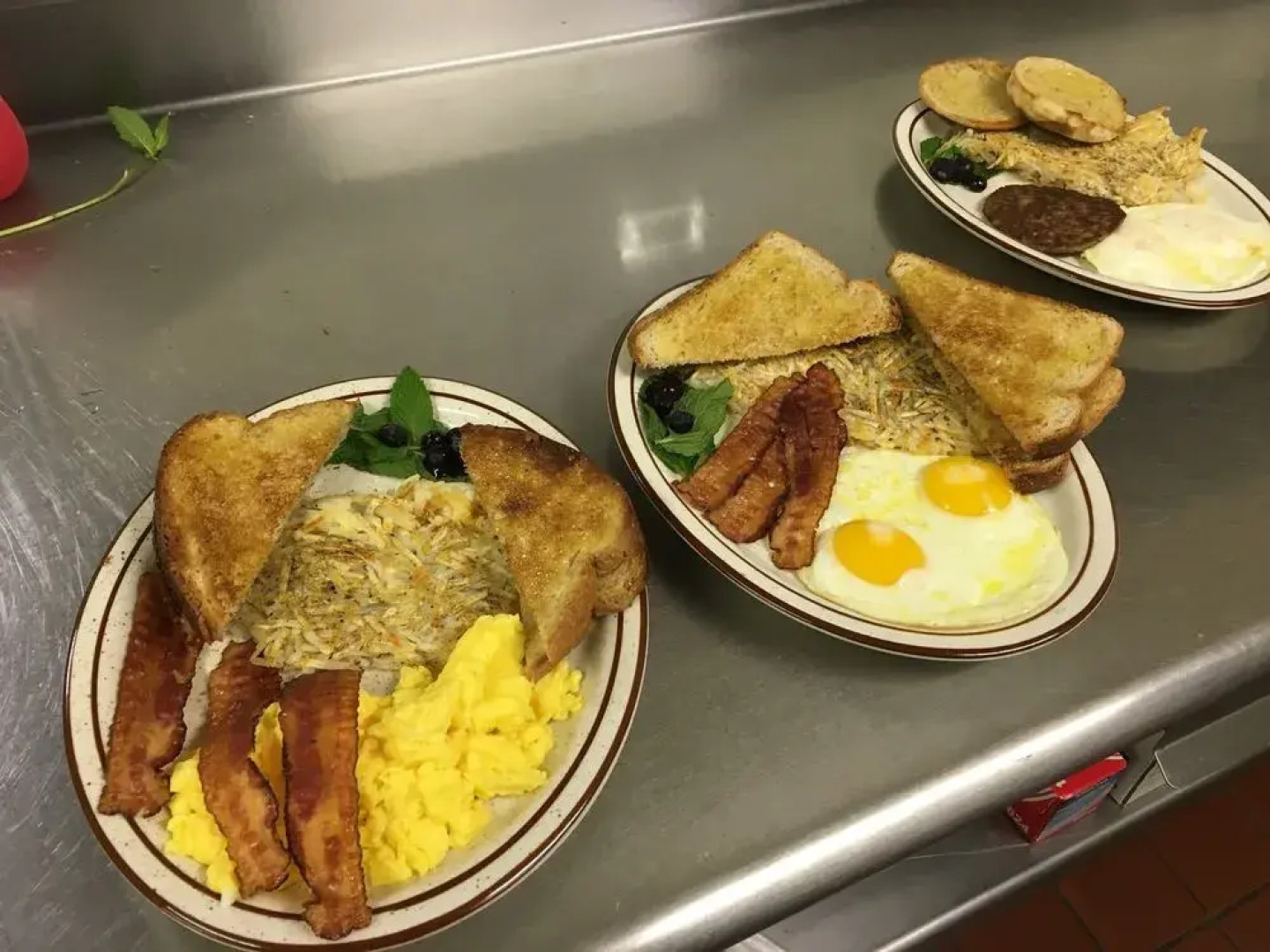 Duck Creek Village Inn