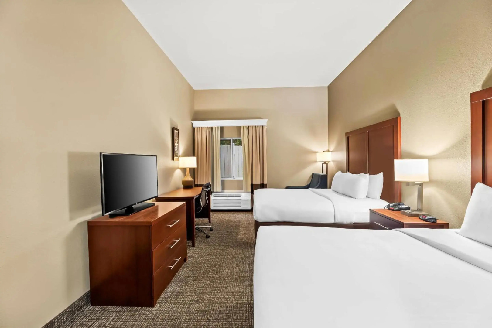 Comfort Inn & Suites Tuscumbia - Muscle Shoals