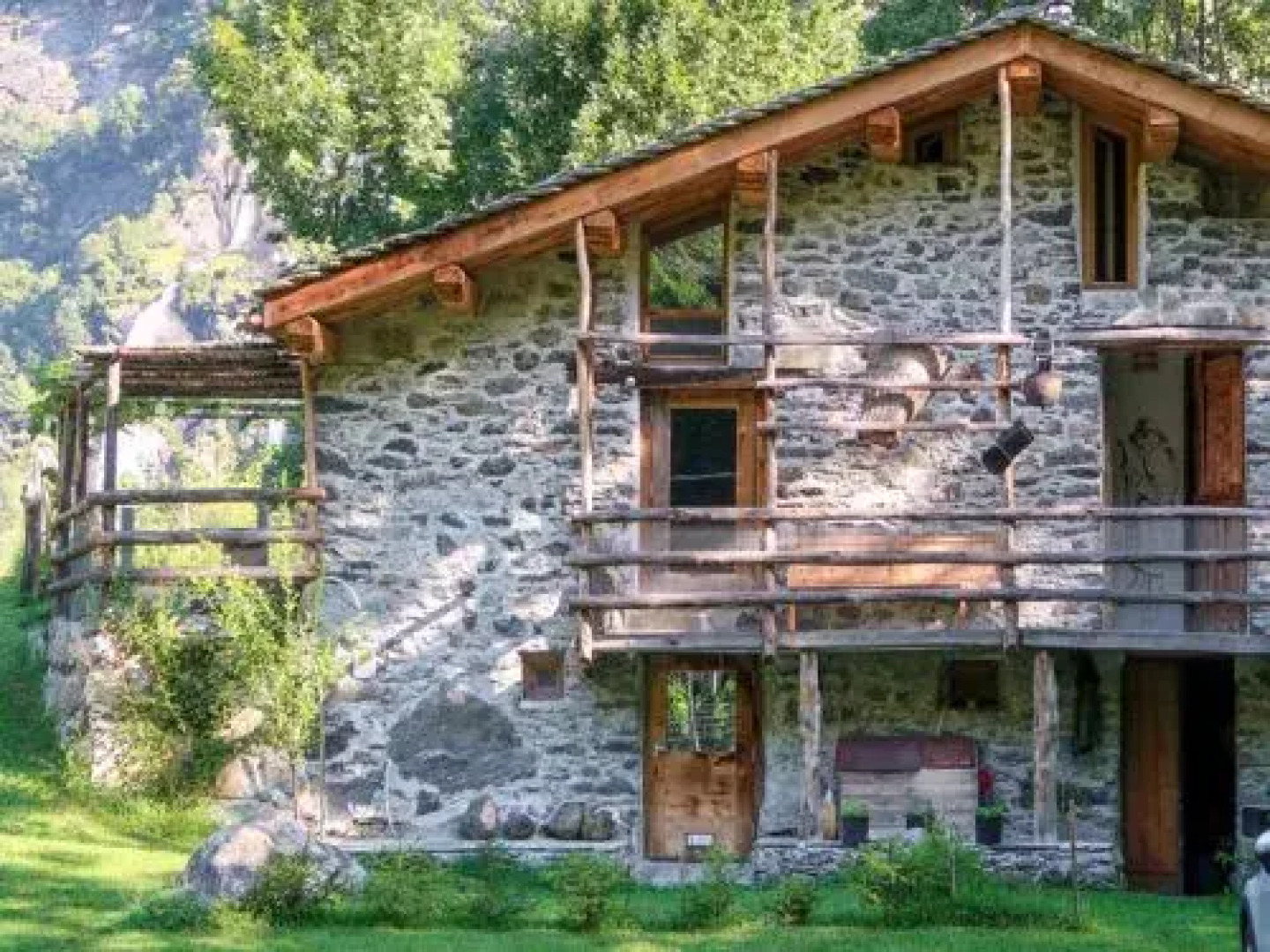 Fienile Nel Vigneto (Vbl300)