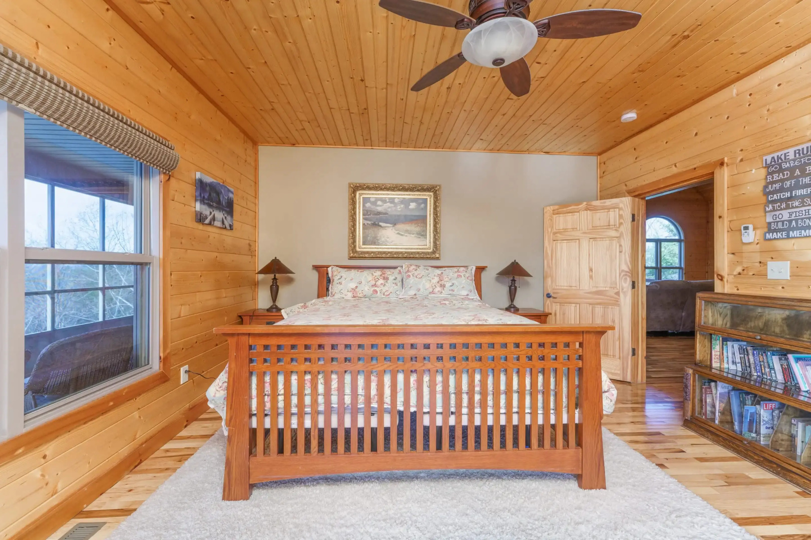 Peacewood : Hot tub, Lake Views, Private