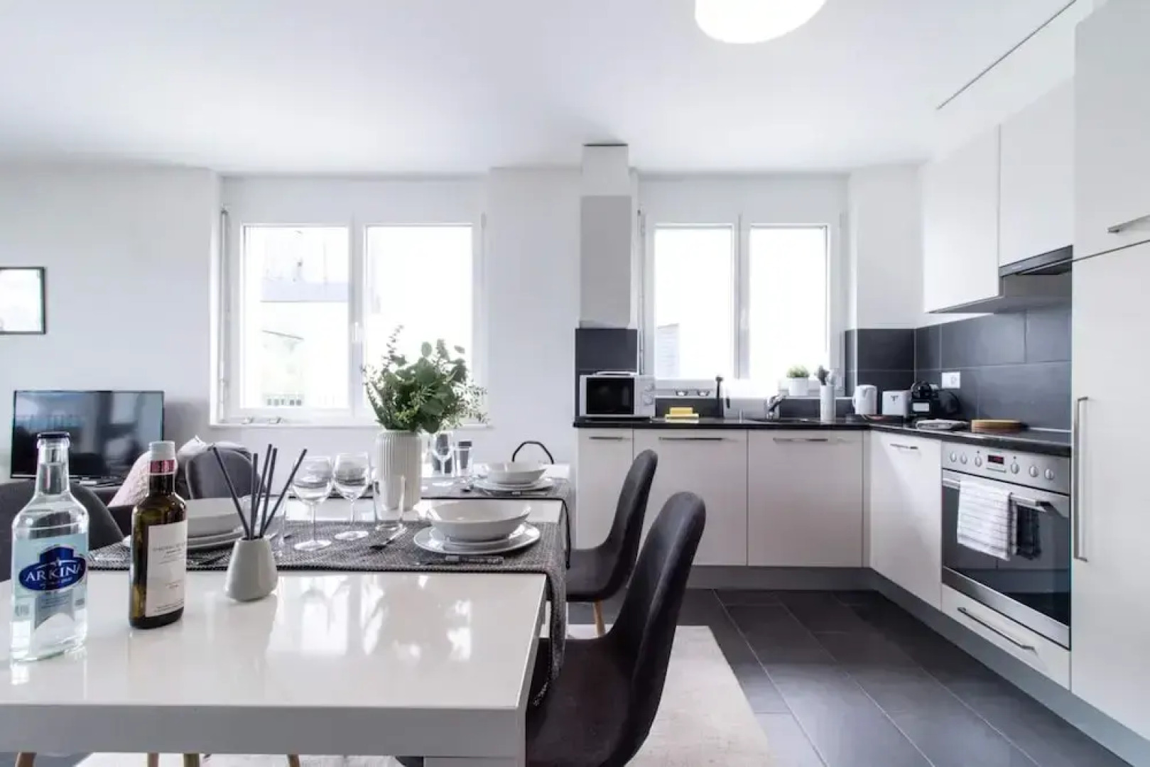 Modern 2 Bedrooms Apartment at Le Bouveret. Self-checkin