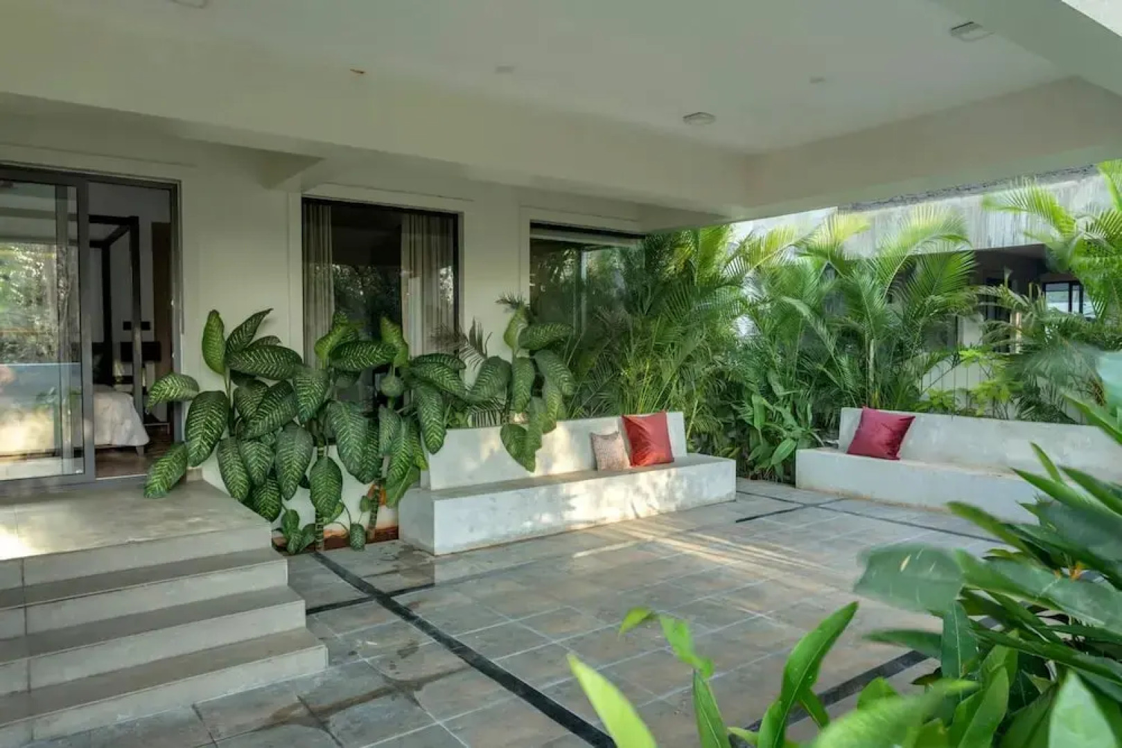 Villa Polaris by Hireavilla 4BR w Pvt Heated Pool