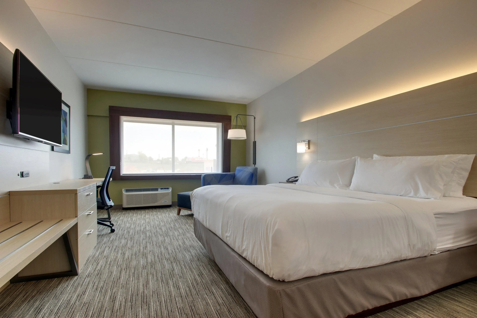 Holiday Inn Express and Suites-Elizabethtown North by IHG