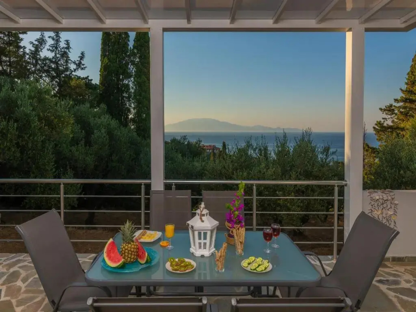 Ammoudi Harmony Villa