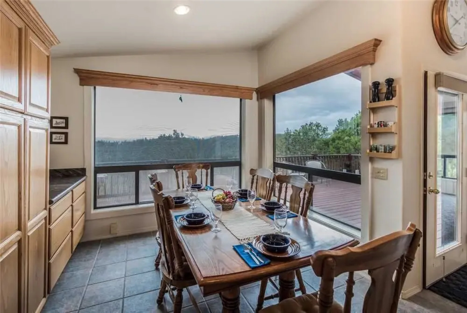 Awesome Views - Five Bedroom Cabin