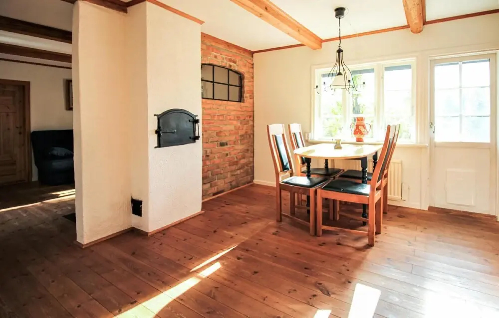 Nice Home in Munka Ljungby With 1 Bedrooms, Wifi and Sauna