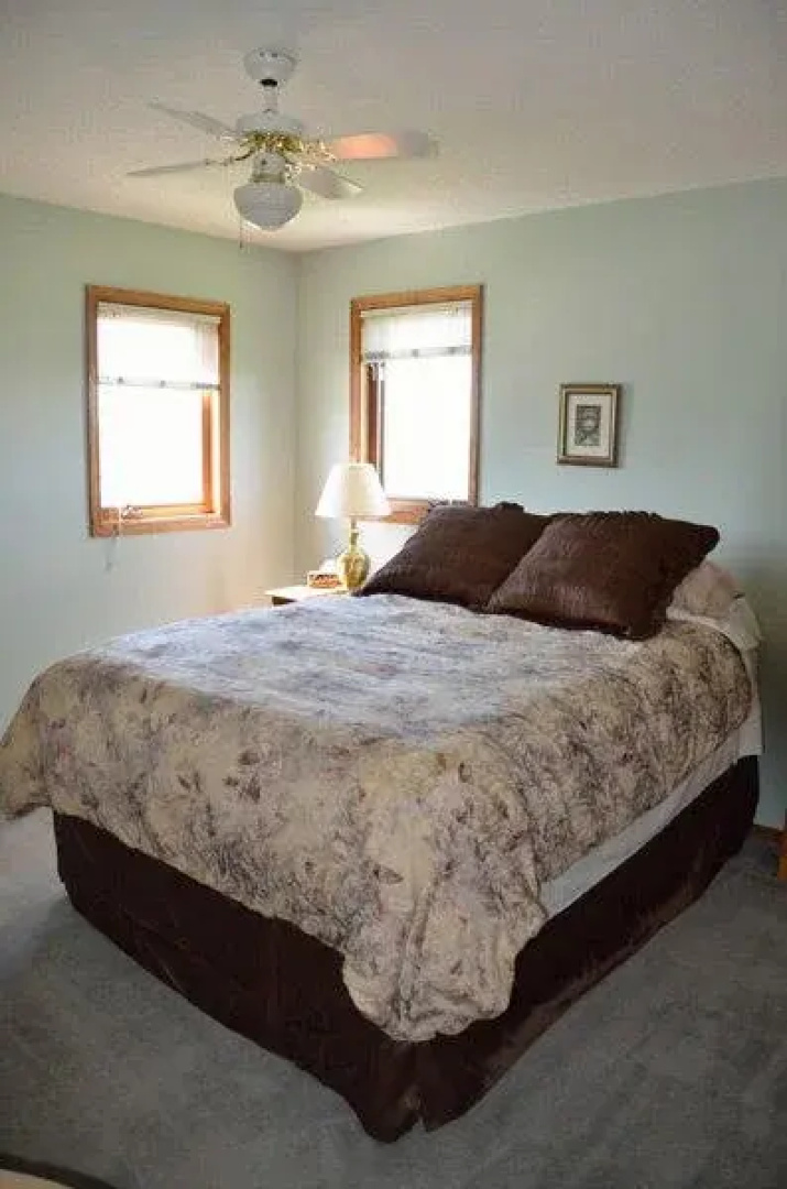Gemstone Guest House and B&B