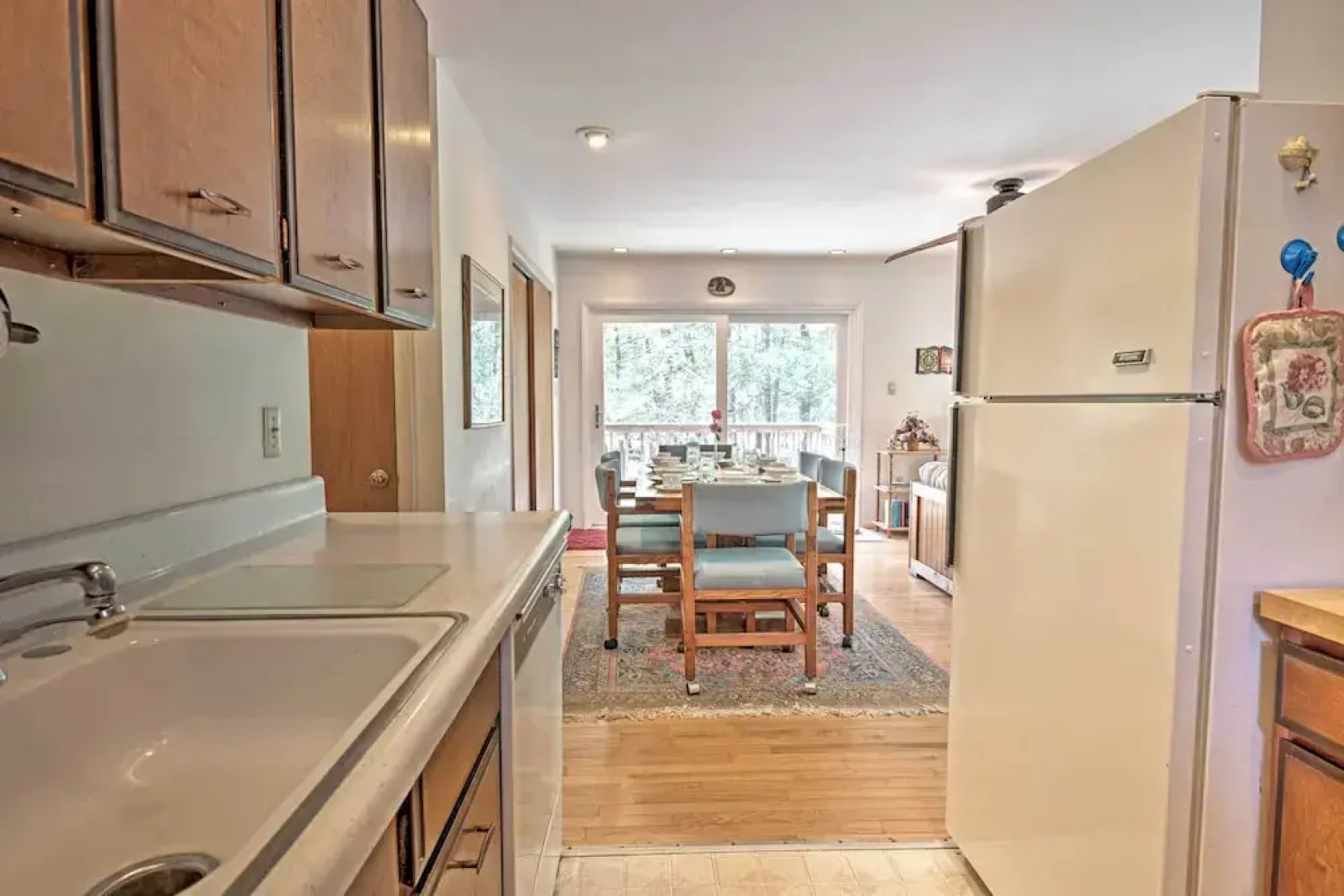 Creekside Arrowhead Lake House w/ Dock & Canoe!