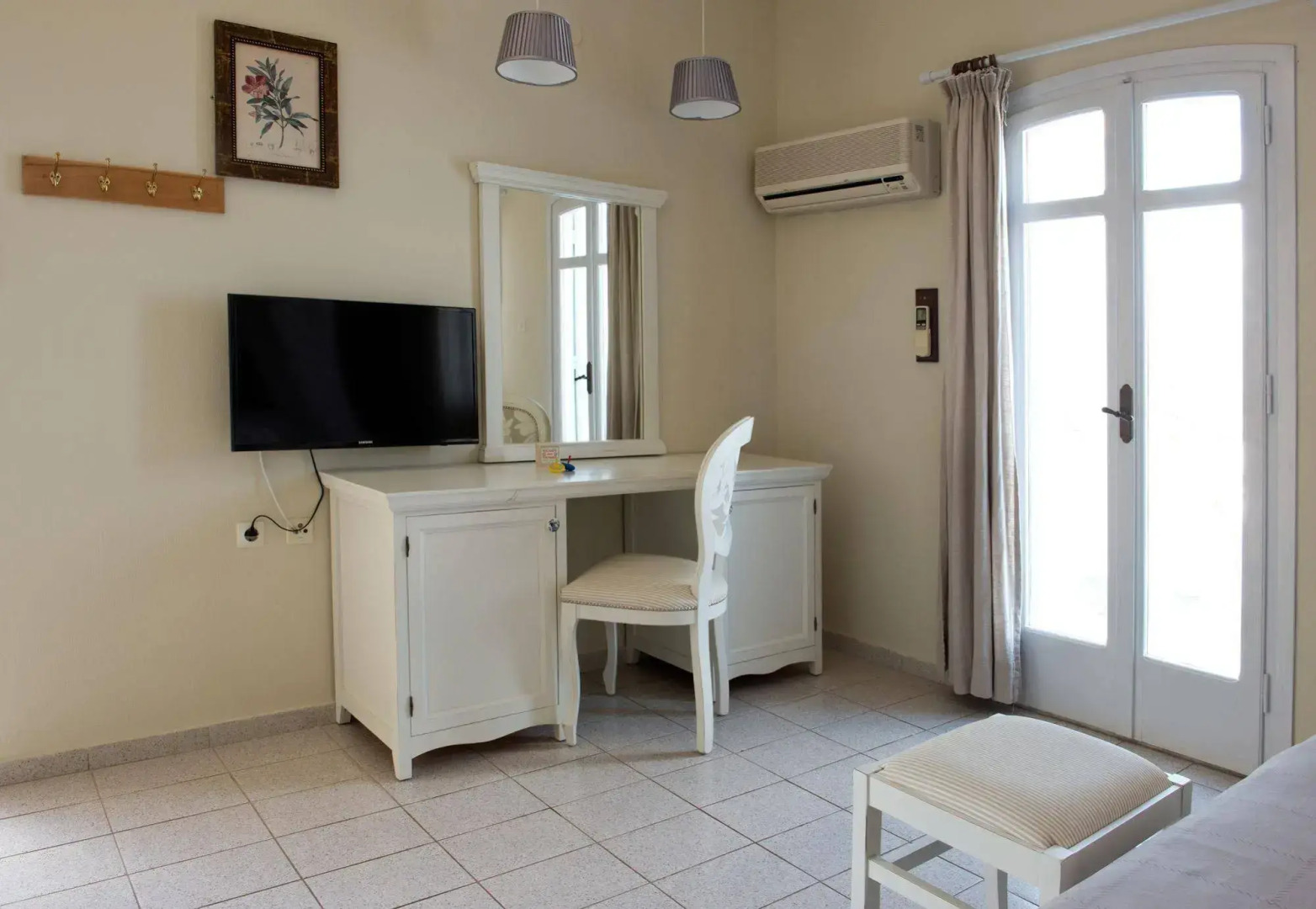 Adrakos Apartments - Adults Only