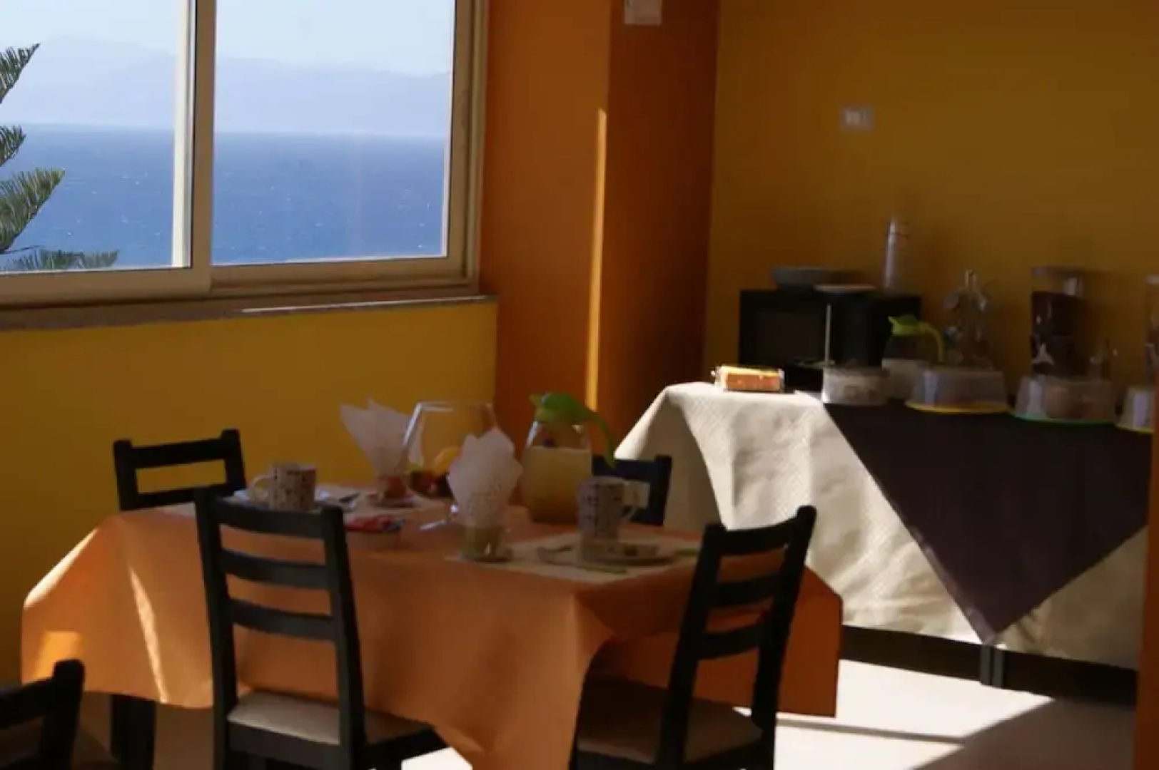 Apasic B&B