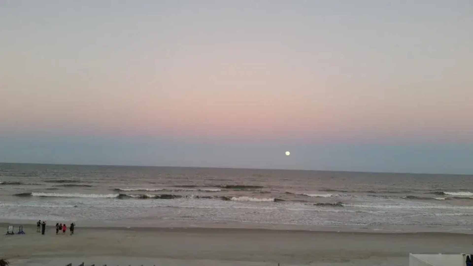 Driftwood Beach Motel