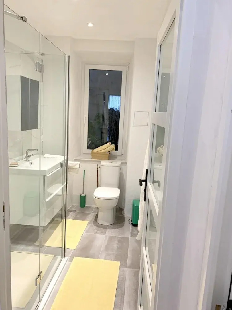 Apartment With 2 Bedrooms in Forcalquier, With Wifi